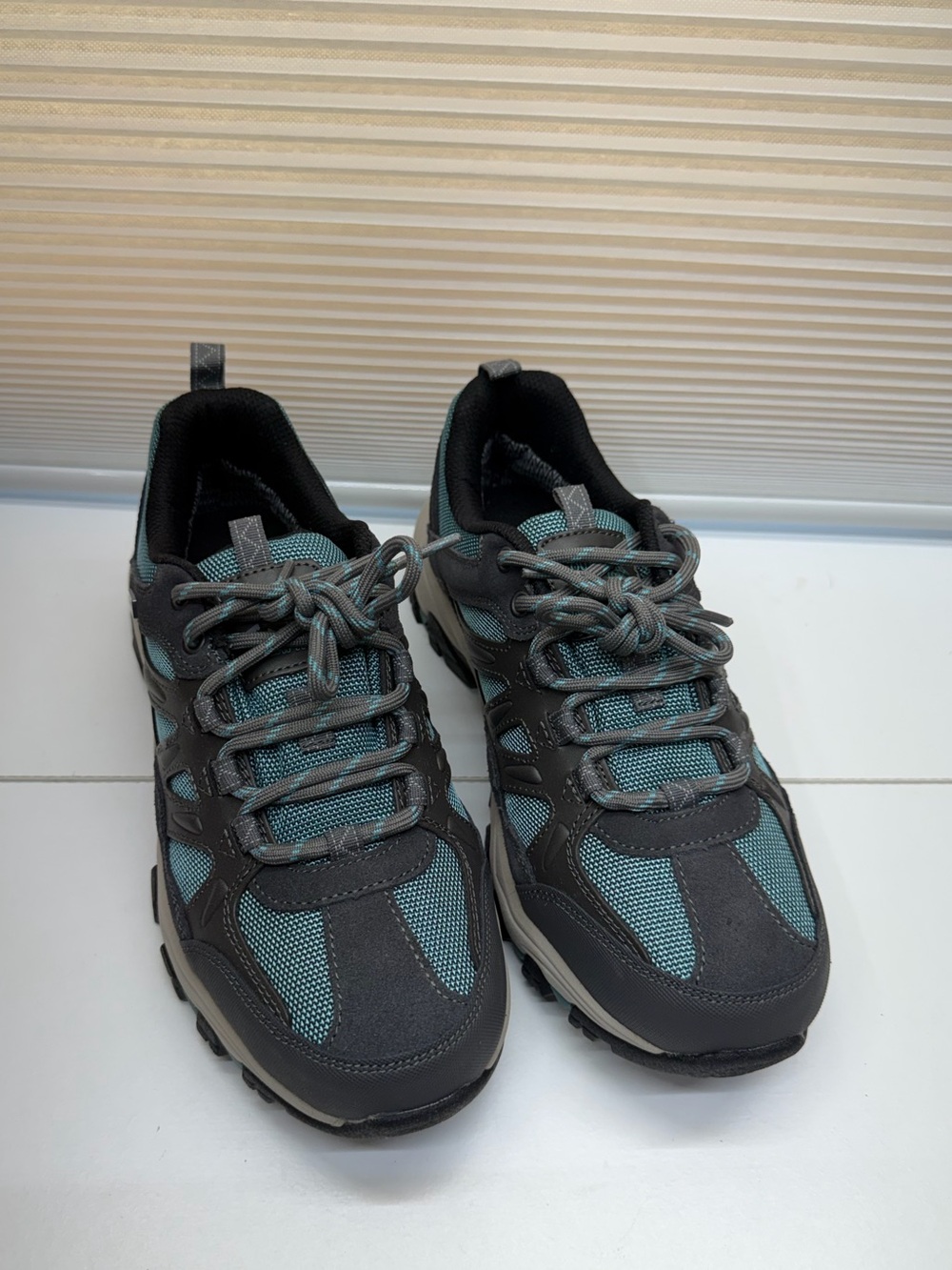 Skechers Womens Selmen West Highland 167003 Blue Hiking Shoes Sneakers Size 7.5